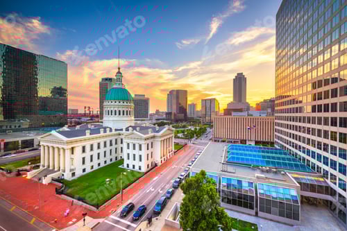 Preview: St. Louis, Missouri, USA and Old Courthouse
