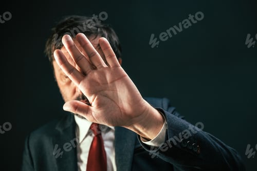 Preview: Crooked politician covering face and hiding from paparazzi photographer