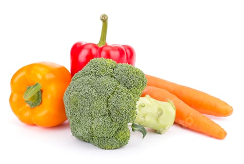 Preview: Fresh vegetables: brocolli, bell peppers, carrot, onion isolated on white background