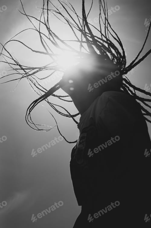 Preview: Dance of Shadows in Monochrome