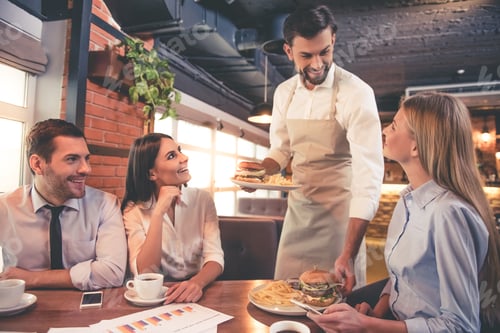 Preview: Business people in cafe