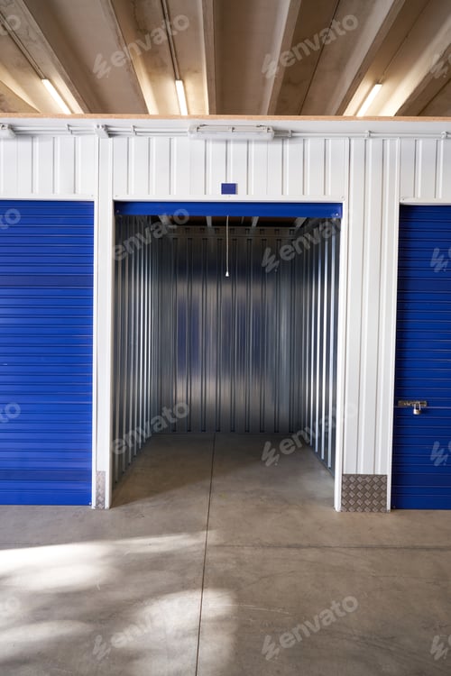 Preview: Storage in an industrial building for rental to entrepreneurs or individuals