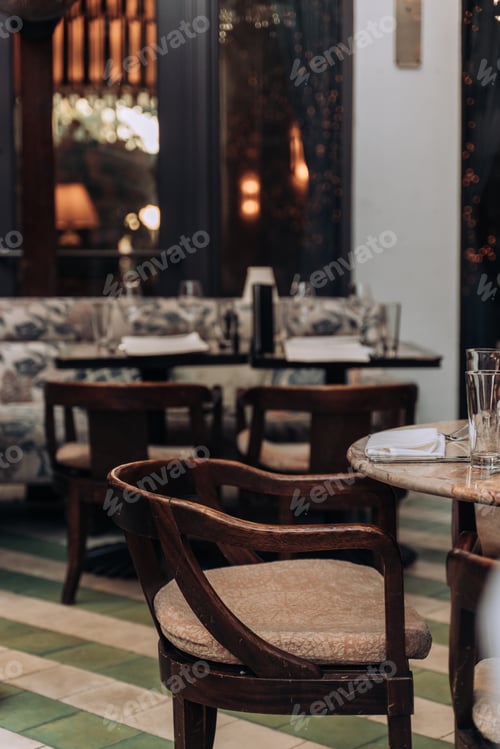 Preview: Restaurant table setting