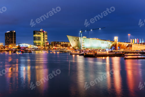 Preview: Beautiful night in Amsterdam. illumination of buildings