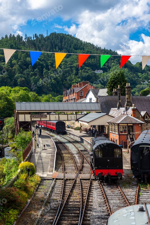 Preview: Llangollen old train station