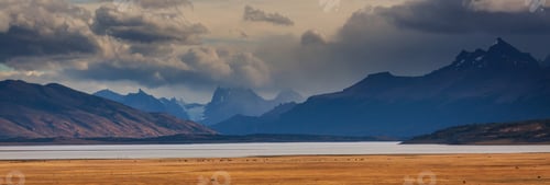 Preview: Lake in Patagonia