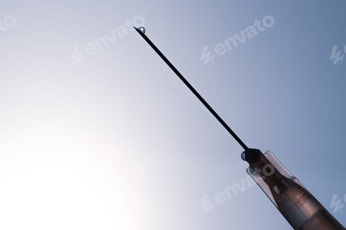 Preview: Syringe with solution for injection