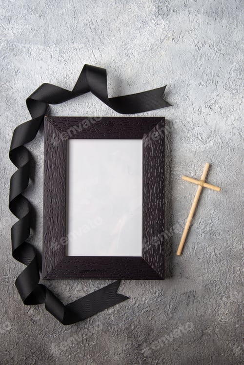 Preview: top view elegant picture frame with black bow on white surface tank death war soldiers
