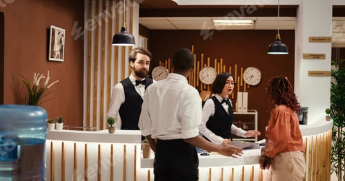 Preview: Tourists wanting to upgrade hotel stay