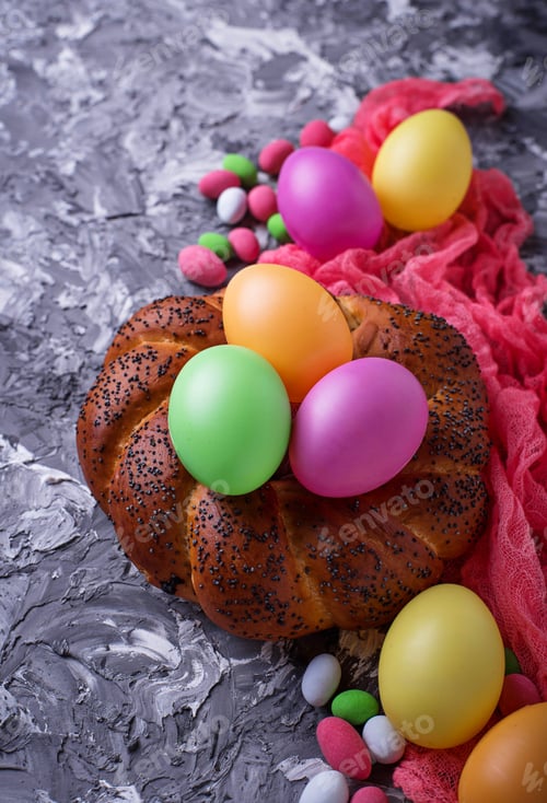 Preview: Colorful Easter eggs and wicker bread