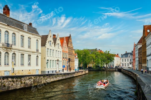 Preview: Tourist boat in canal. Brugge Bruges, Belgium