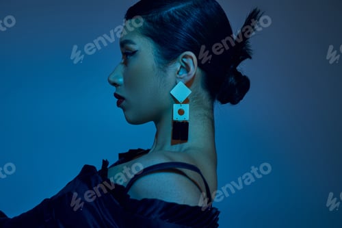 Preview: spring fashion photography, profile asian woman with brunette hair, bold makeup, trendy hairstyle