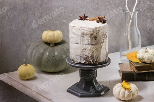 Preview: Autumn naked cake