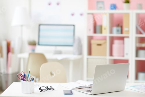 Preview: Modern office desk