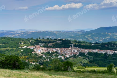 Preview: Landscape in Molise near Macchiagodena and Frosolone. View of Sant Elena Sannita