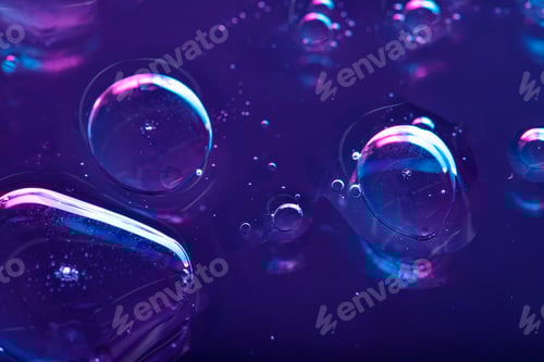Preview: Vibrant neon purple liquid background