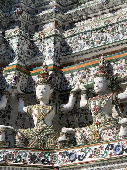 Preview: Arts at Wat Arun Thai Temple,Bangkok, Thailand.