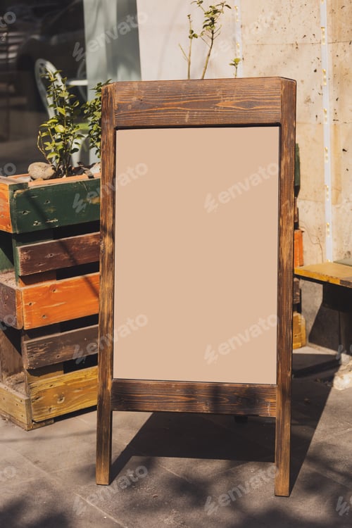 Preview: Chalkboard menu sign mockup - Copy space menu blank blackboard sign empty space for advertising