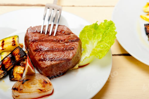 Preview: grilled beef filet mignon