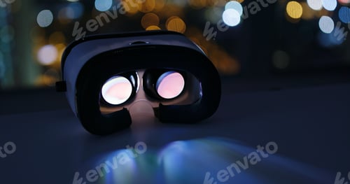 Preview: Virtual reality device play video inside at night