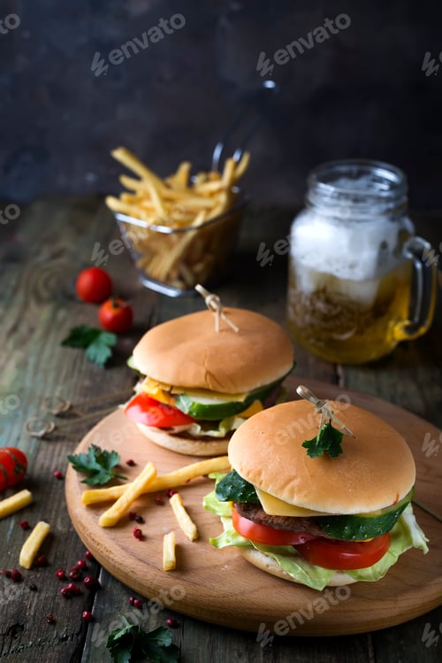 Preview: Homemade burger with bun