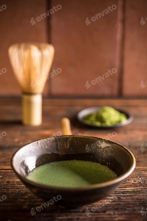 Preview: Matcha tea in bowl