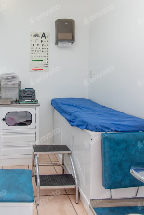 Preview: 04/20/2021 Mexico City simple doctor's office with auscultation bed, lamp and visual health