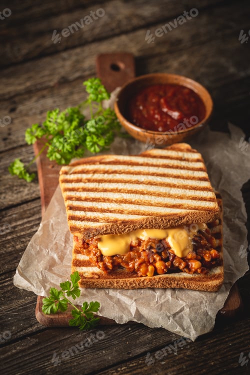 Preview: sandwich with ground meat