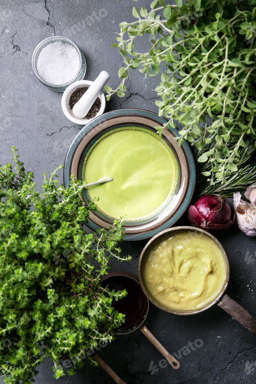 Preview: Home made broccoli and pea puree soup