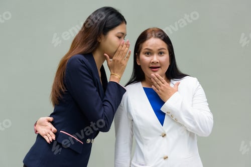 Preview: Portrait of mother and daughter