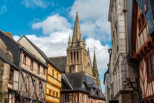 Preview: Vannes medieval coastal town, old town and St. Peter's Cathedral Basilica