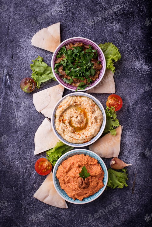 Preview: Selection of Middle Eastern or Arabic appetizers
