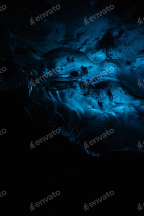 Preview: Crystalline ice with ethereal blue light