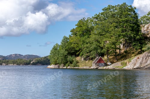 Preview: Old Boathouse At The Coast