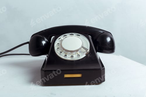 Preview: Retro telephone