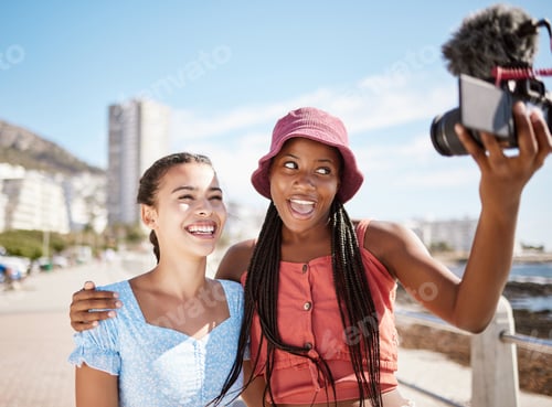 Preview: Influencer woman friends on beach live streaming beach holiday or vacation for social media in city