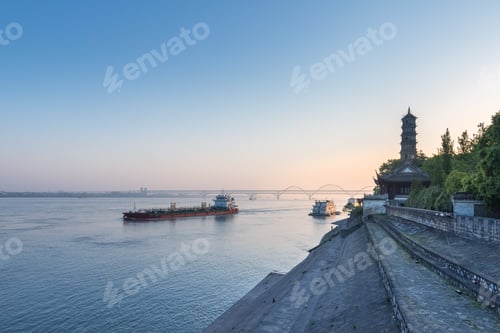 Preview: jiujiang landscape in early morning