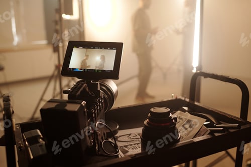 Preview: Camera Equipment on Set