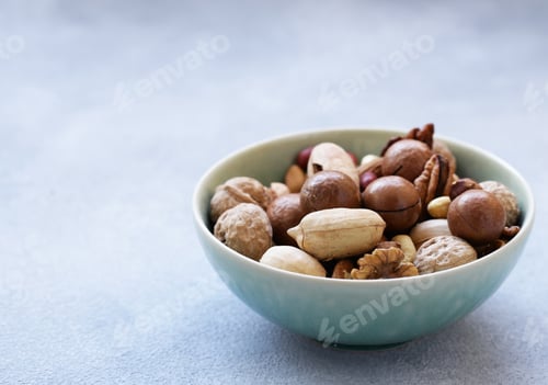 Preview: Various Nuts