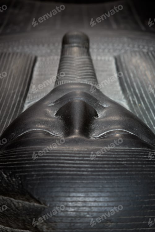 Preview: Sarcophagus lid decoration