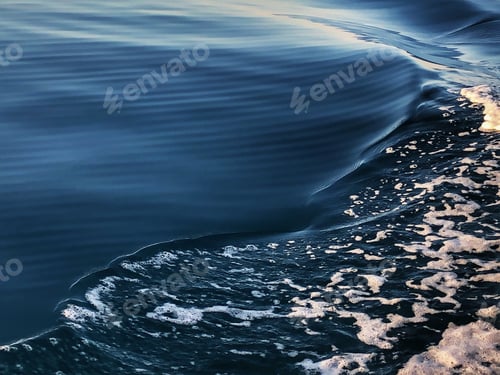Preview: Full frame of wavy sea