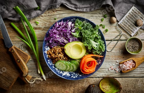Vista previa: Vegan bowl on wooden table