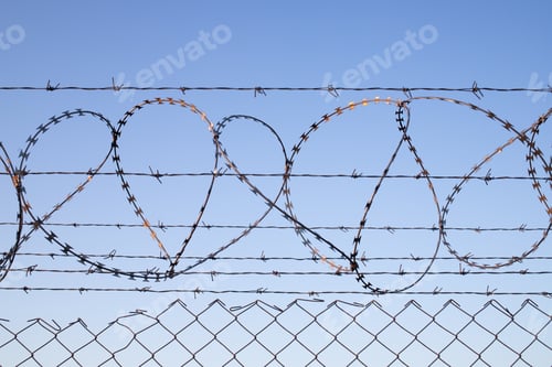 Preview: barbed wire fence no tresspassing