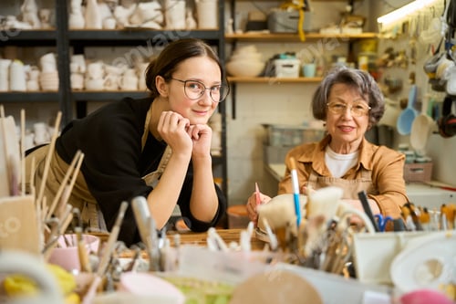 Preview: Two women, a master and a student, in a ceramics studio