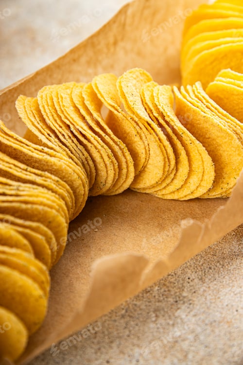 Preview: potato chips fast food fresh tasty food dish gourmet food background on the table rustic food top