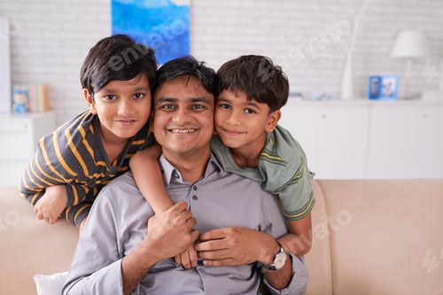 Preview: Happy family