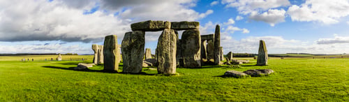 Preview: Stonehenge, prehistoric henge with large stones