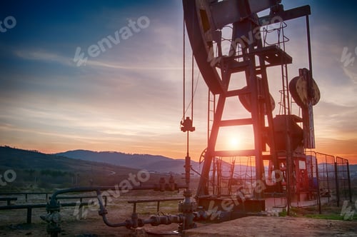 Preview: oil pump on sunset