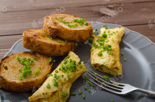 Preview: French omelette with chives