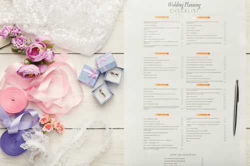 Preview: Bridal background with planner checklist